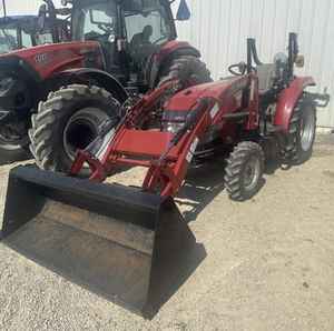 Tracteur utilitaire compact Case IH Farmall 35C 35HP 4WD Diesel Machine agricole - Product Image 1