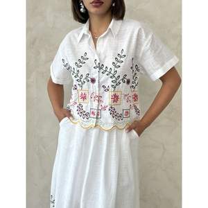 Robes décontractées brodées en gros - Chemises confortables avec broderies accrocheuses - Product Image 2