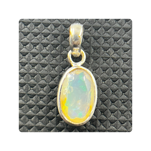 Colgante elegante de plata de ley 92,5 con piedra de corte de ópalo etíope, Perla de diamante, auricular elegante para regalos de fiestas de boda - Product Image 2