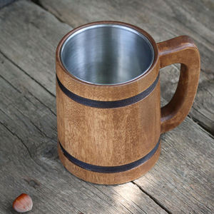 Produit le plus vendu bois naturel brillant poli taille personnalisée tasse en acier inoxydable tasse à bière en bois avec poignée vaisselle but - Product Image 4
