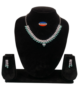 Elegante D5696 Elegante conjunto de collar clásico Joyería de moda con infusión de diamantes - Product Image 6