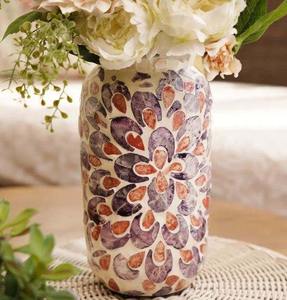 Vase à fleurs en métal pour la décoration intérieure avec un design durable, adapté à une utilisation intérieure ou extérieure, prix de gros - Product Image 3
