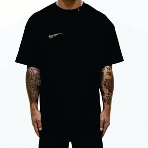 เสื้อยืดผ้าฝ้าย100% โอเวอร์ไซส์ทรงหลวมเปิดไหล่สำหรับผู้ชาย-ปรับแต่งโลโก้ได้ - Product Image 5