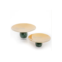 Support à gâteau en métal au design fabuleux pour la vaisselle et l'utilisation en restaurant, taille et forme personnalisables, 2 pièces, vente en gros