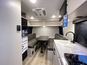 Nouveau Jayco J-a-y F-e-a-t-h-e-r A-i-r S-L 15TBSL 2026 prêt à la vente - Product Image 4
