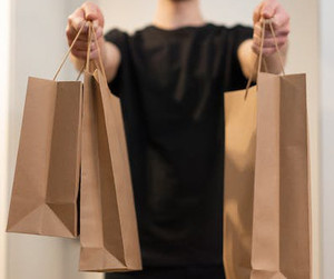 Bolsa de papel fuerte regalo de Navidad con asa retorcida bolsas de regalo bolsas de compras para artesanía, moda, joyería, accesorios - Product Image 2