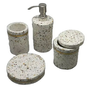 ชุดอุปกรณ์ห้องน้ำทำจากเรซินหินขัดทำมือทันสมัย4ชิ้นสำหรับจำหน่ายขวดโหลจานรองแก้วดีไซน์หรูหรา - Product Image 1