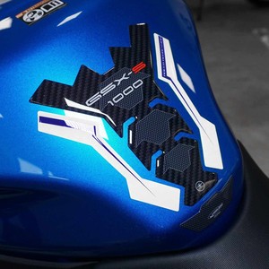 Adesivo Protettivo per Serbatoio Compatibile con Suzuki GSX-S 1000 2024, Adesivi Protettivi per Motociclette - Product Image 1