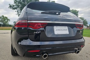 Jaguar XF Sport-brake First Edition 2018 Usado en Buen Estado - Product Image 2