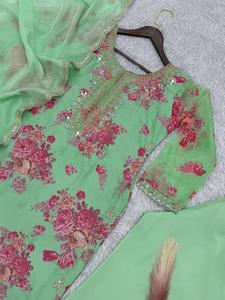 Nouveau Design attrayant Kundan Organza broderie codage Dori-séquence avec miroir en pierre lourde travail à la main haut et pantalon avec Dupatta - Product Image 4