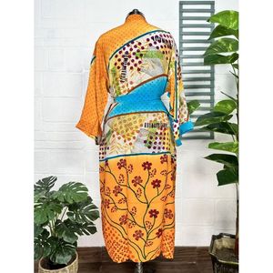 Kimono Vintage de Seda Crepé, Bata Suave y Cómoda, Ropa de Dormir Ligera y Lujosa, Regalo Perfecto de Verano para Mujer - Product Image 5
