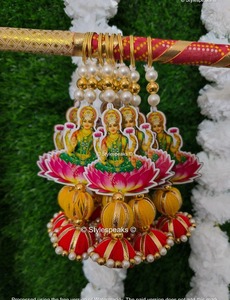 Ganesha en bois tenture murale Ganpati Temple décoration Ganesh Ji et Lakshmi Ji ensemble décor de mariage pendaison de crémaillère cadeau fête faveur - Product Image 3