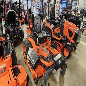 Cortadoras de Césped a Gasolina Kubota Zero Turn con Caja Recolectora de 300L y Función Autopropulsada en Venta - Product Image 1