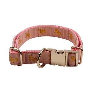 Collar de perro con hebilla dorada de lujo, suministro para mascotas de la mejor calidad Hecho de nylon y poliéster, cintas decoradas con patrón de impresión - Product Image 2