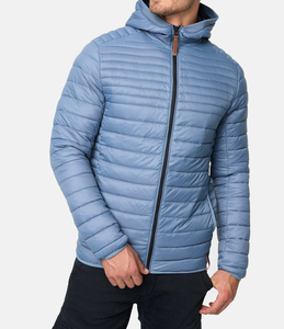 Chaquetas Acolchadas Ligeras de Diseño Personalizado OEM para Hombre, 100% Poliéster, Patrón Sólido, Chaqueta de Invierno Cálida con Cierre y Relleno - Product Image 2