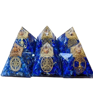 Venta al por mayor Natural lapislázuli pirámide REIKI meditación piedra semipreciosa para la decoración del hogar Feng Shui energía piedra amor - Product Image 1