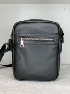 Bandolera bandolera de cuero negro de gran capacidad con cierre de cremallera - Product Image 4