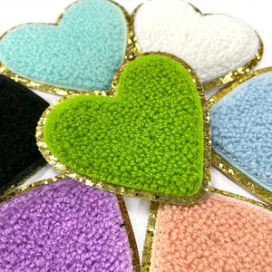 Parches de Tela Chenilla Ecológicos con Bordado Personalizado en Forma de Flor para Sombreros, Bolsos y Ropa - Colores y Tamaños Personalizados - Product Image 3