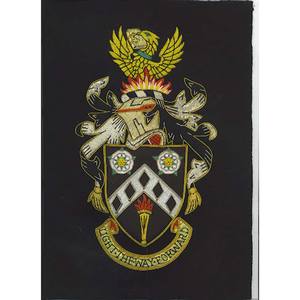 Écussons brodés à la main personnalisés, blasons familiaux, armes, badges, style classique, design de boutons, fils de bullion, matériaux en soie - Product Image 3