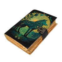 Wolf Grimoire Diario de cuero Libro de sombras con candado Libro de hechizos de brujería gótica 200 y 400 páginas Wiccan Deckle Diario de papel