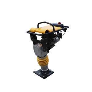 Outil de compactage fiable du moteur de la machine Rammer utilisé pour les travaux d'aménagement paysager et d'entretien sur le terrain - Product Image 1