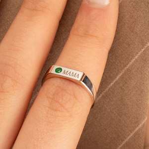 Bague personnalisée avec pierre de naissance, nom gravé, bijoux en argent sterling, mariage, design élégant et minimaliste, à porter tous les jours, cadeau, symbole d'amour - Product Image 2