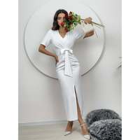 Robe longue trapèze en satin tissé uni respirant MissJANELL pour femme avec fronces sur le devant et détail nœud – Tenue de soirée élégante