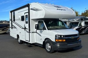 Caravana de Viaje Todoterreno de Lujo en Buen Estado, Autocaravana Móvil con Baño para Acampar en Casa, Vehículo o Automóvil - Product Image 5