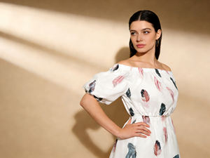 Vestido Midi Elegante con Estampado de Plumas y Mangas Abullonadas, Estilo Casual/Oficina para Mujer, Todas las Tallas, Personalizable 2026 - Product Image 3