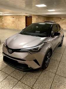รถยนต์มือสอง Toyota C-HR LE ปี 2019 เครื่องยนต์ 2.0L I4 144 แรงม้า มีจำหน่าย - Product Image 1