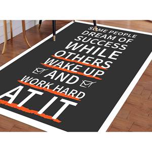 Tapis avec citations inspirantes sur le succès : Tapis moderne, design imprimé, tapis doux non tissé - Product Image 2