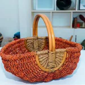 Panier en rotin durable et léger pour une utilisation polyvalente dans la cuisine, la salle de bain et le salon - Product Image 1