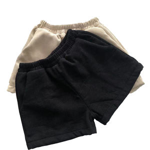 Short d'entraînement Streetwear respirant en polaire taille moyenne pour femmes Logo personnalisé Service OEM - Product Image 2