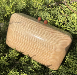 Pochette en bois artisanale avec motif de bonbons, fermeture éclair, bouton pour les fashionistas d'été à prix de gros, haute qualité - Product Image 5