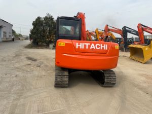 Excavadora de Orugas Usada Hitachi ZX70 2023, 7 Toneladas, Pocas Horas, Motor y Componentes de Transmisión en Buen Estado, Original de Japón, en Venta - Product Image 3