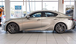 Auto Usado de Marca: <span class=keywords><strong>Lexus</strong></span> <span class=keywords><strong>IS</strong></span> <span class=keywords><strong>300</strong></span> SEDAN 2024 - Product Image 4
