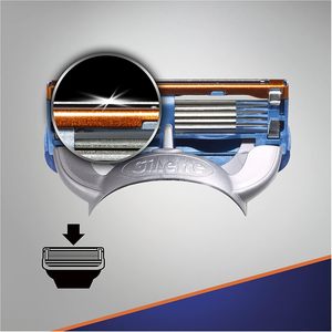 Gillette Fusion 5 Cuchillas de Afeitar, 8 Cuchillas de Repuesto para Afeitadora Húmeda Hombre con Cuchilla de 5 Vías - Product Image 2