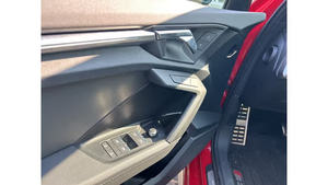 Audi S3 Premium Plus 2023 soigneusement utilisée - Product Image 5