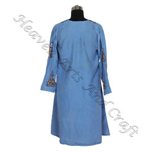 BDR050 vraies femmes portent Balochi Kuchi robe imprimé fleuri Kuchi haut/tunique/Kurta fait à la main bohème Unique robe Vintage fait à la main - Product Image 4