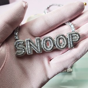 Collar de Diamantes Moissanite Elegante y Exclusivo para Fiestas, Completamente Adornado con Piedras, para Toda Ocasión - Product Image 1