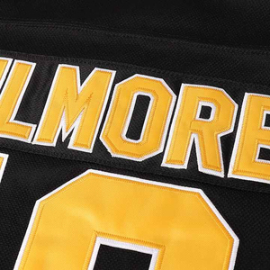 Maillots de hockey sur glace personnalisés pour équipes professionnelles, fabriqués avec un tissu durable et un design élégant pour une apparence optimale le jour du match - Product Image 2