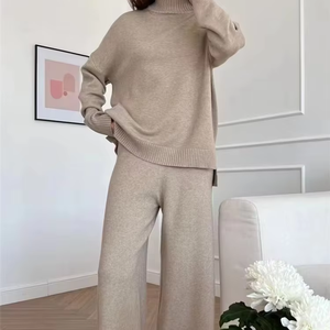 Ensemble de leggings en tricot à taille haute pour femmes printemps 2 pièces avec pull à col roulé et pantalon de jogging droit - Product Image 1