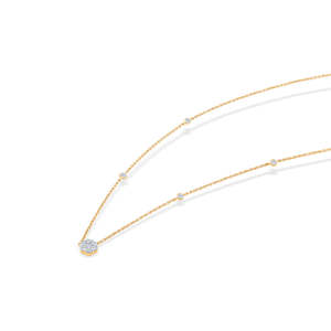 สร้อยคอเพชรดีไซน์ทันสมัยในทองคำเหลืองแบบเรียบหรู - Product Image 4