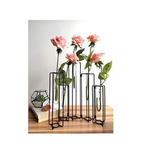 Vase à fleurs de décoration moderne de couleur noire pour mariage et événement de fête Vase à fleurs en aluminium à pilier le plus vendu - Product Image 1