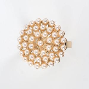 Porte-anneau de serviette en perles blanches simples pour décor de table chic fêtes de mariage hôtel à manger touche minimaliste et élégante - Product Image 6