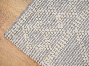 Handcrafted Wool and Cotton <b>Boho</b> <b>Rug</b> Stylish and Comfortable Floral Pattern Handwoven for Home Use Plush Pile Height - Product Image 2