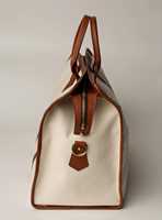 Sac de voyage en cuir imperméable de style vintage haut de gamme pour exportateurs indiens, 20-36L, fermeture éclair personnalisable, écologique, pour le camping