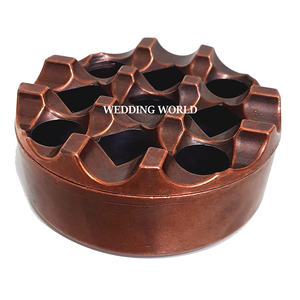 Designer Neuf Trous Cendrier Meilleure Vente À La Main De Table En Gros Cendrier Classique Élégant En Gros Nouveau Cendrier En Métal - Product Image 1