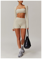Ensemble de short à séchage rapide slim avec LOGO personnalisé Ensembles de yoga deux pièces athlétiques pour femmes