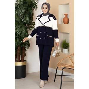 ชุดถักฮิญาบแบบมีกระดุม2ชิ้นสีน้ำเงินเข้ม - Product Image 1